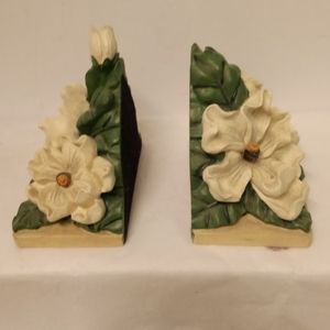 Vintage Gardenia Bookends Weighty Resin Marigolds , Felt Bottoms